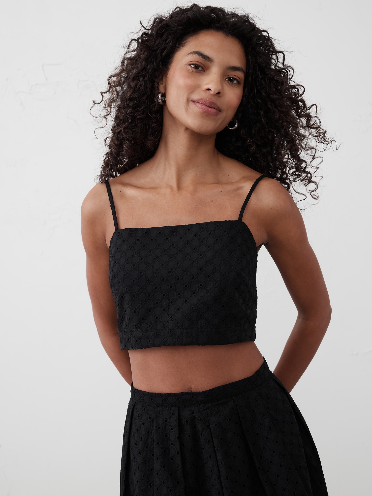 Eyelet Cropped Cami