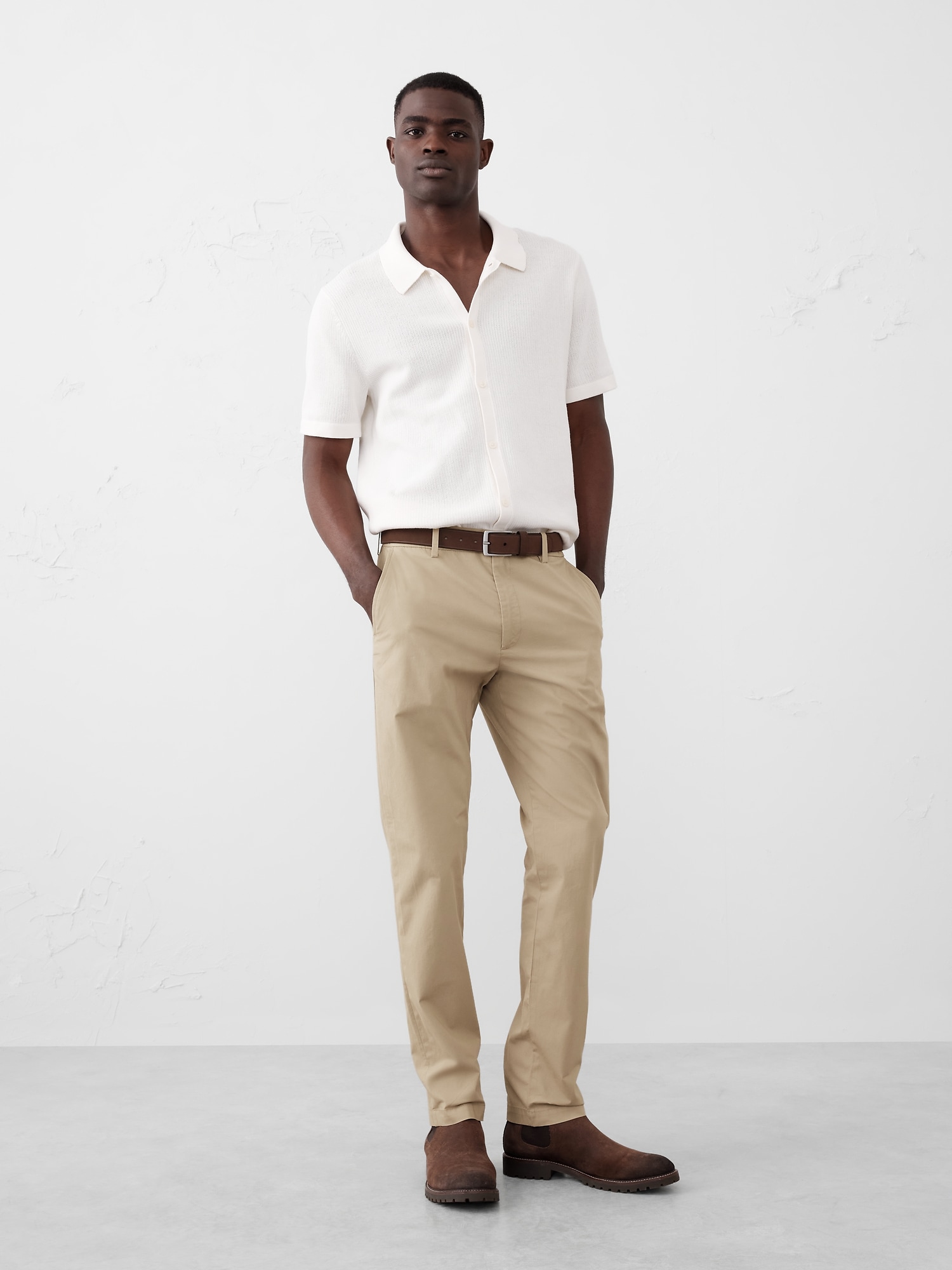 Slim-Fit Summerweight Chino