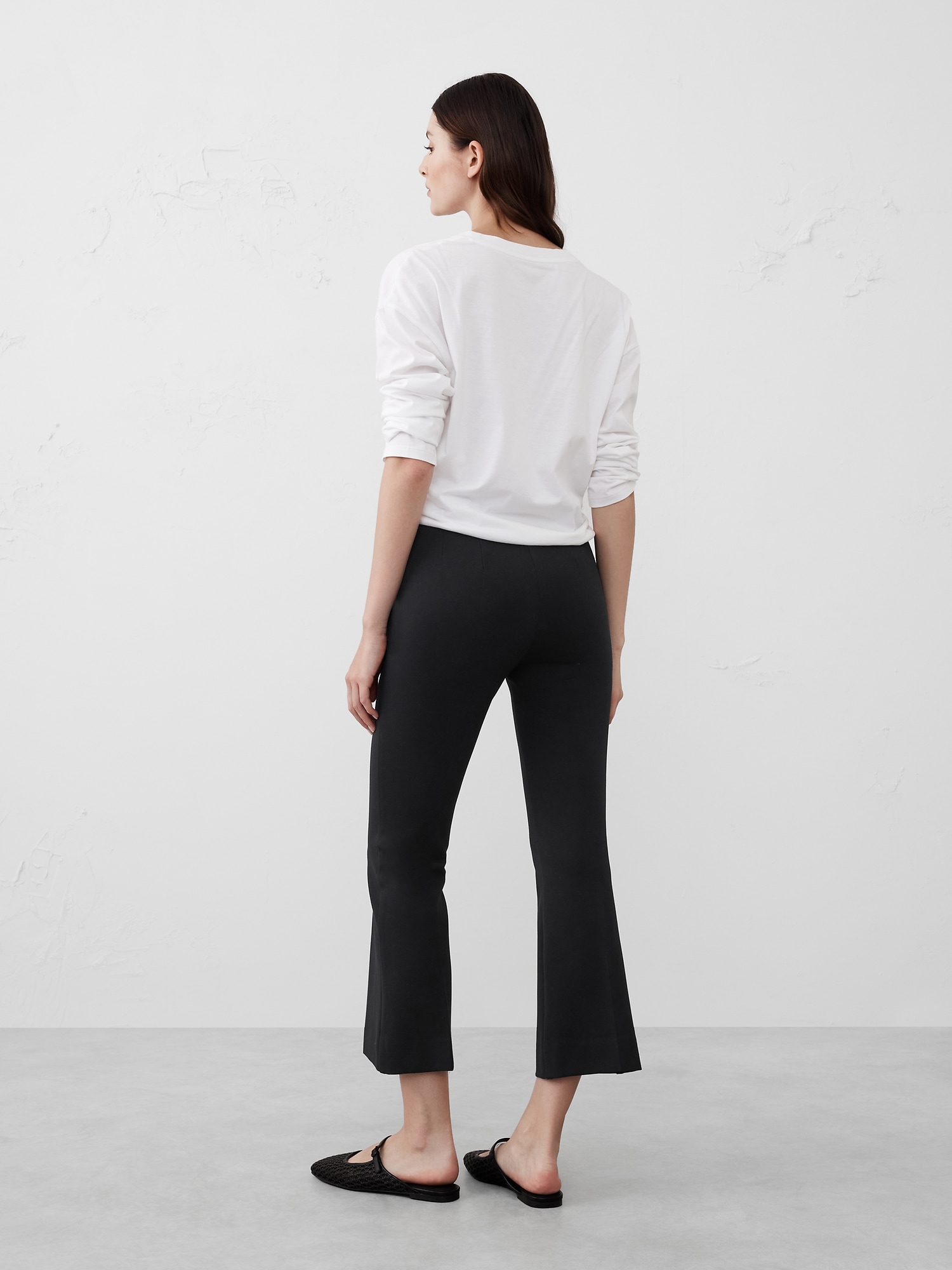 Ponte Bootcut Cropped Pant