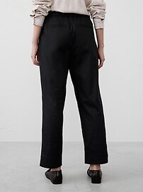 Tapered Linen-Blend Pull-On Pant