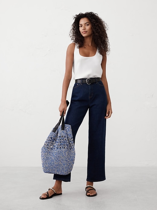Silky Essential Tank