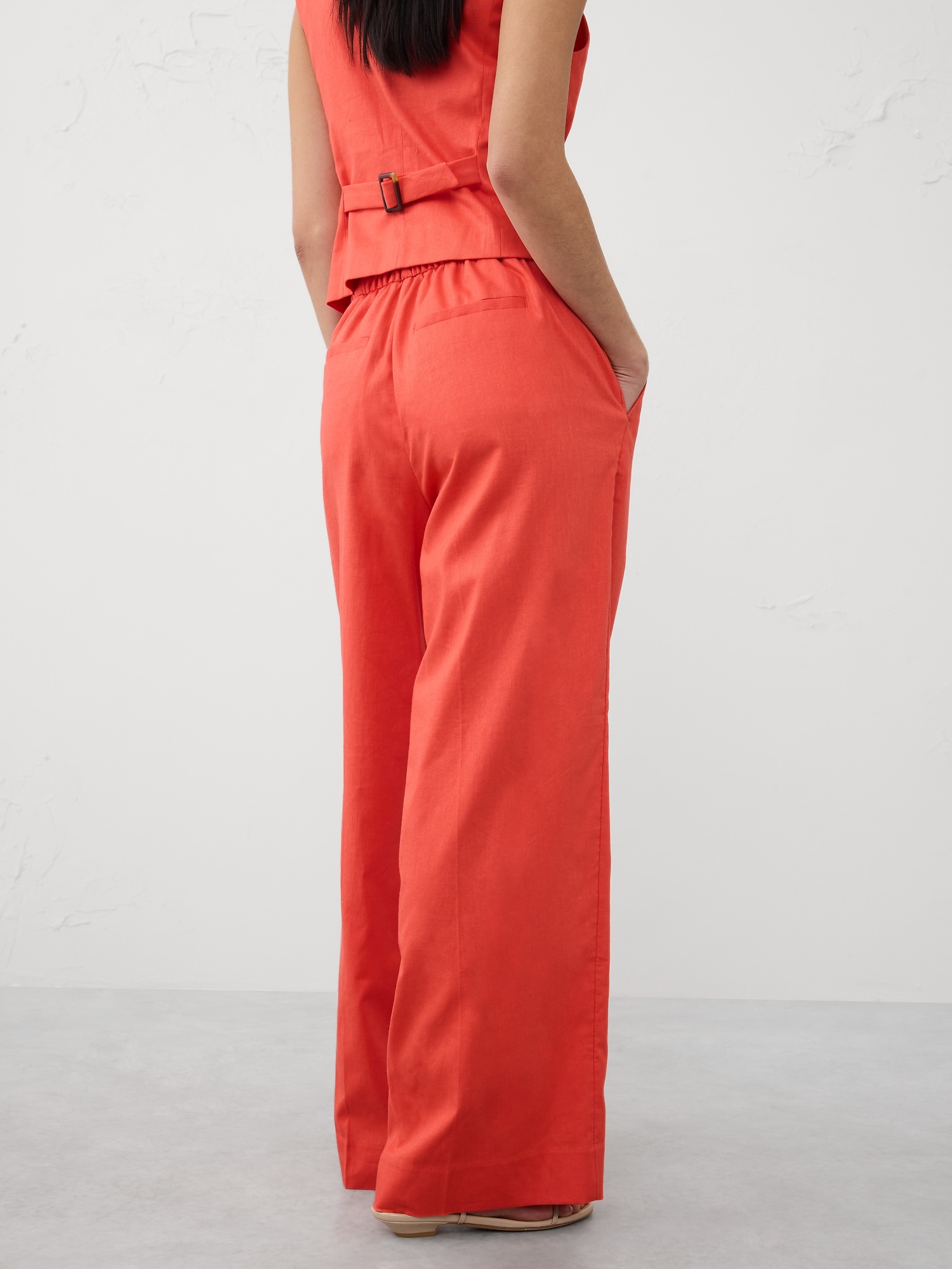 Hayden Wide-Leg Linen-Blend Pull-On Pant