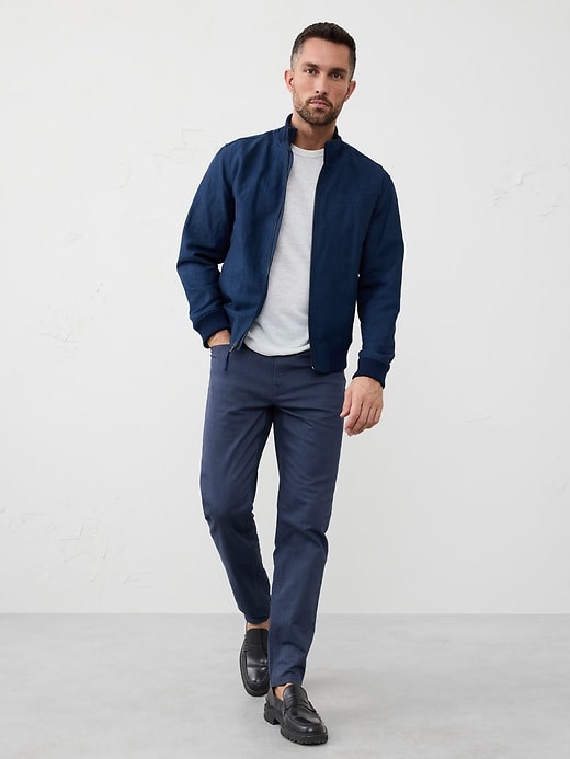 Slim Travel Jean