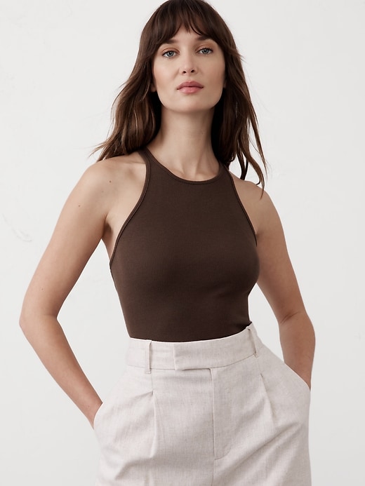Ribbed Modern Tank