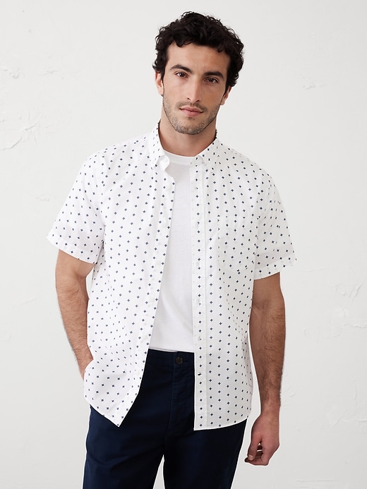 Standard Fit Summerweight Shirt