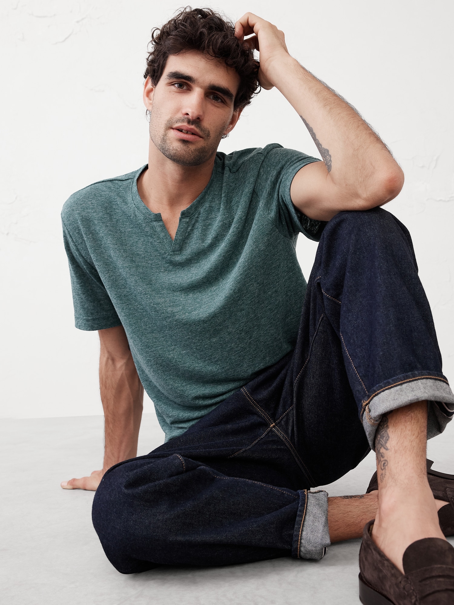 Linen-Blend Notch-Neck T-Shirt