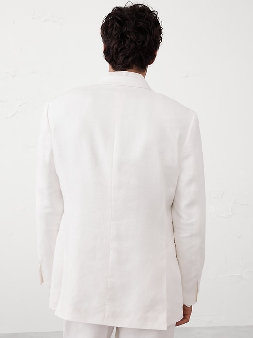 Tailored-Fit Linen-Blend White Tuxedo Jacket