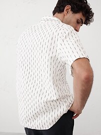 Slim Linen-Blend Shirt
