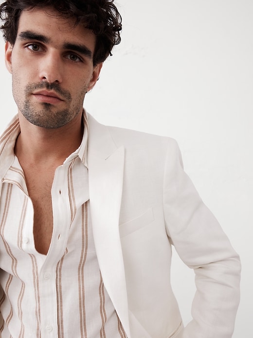 Tailored-Fit Linen-Blend White Tuxedo Jacket
