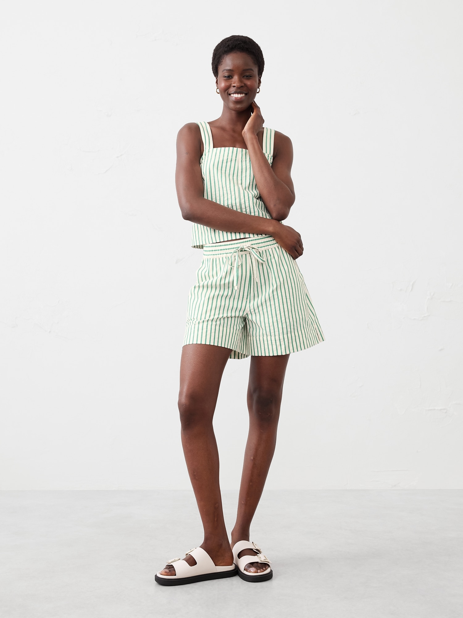 Drawstring Short