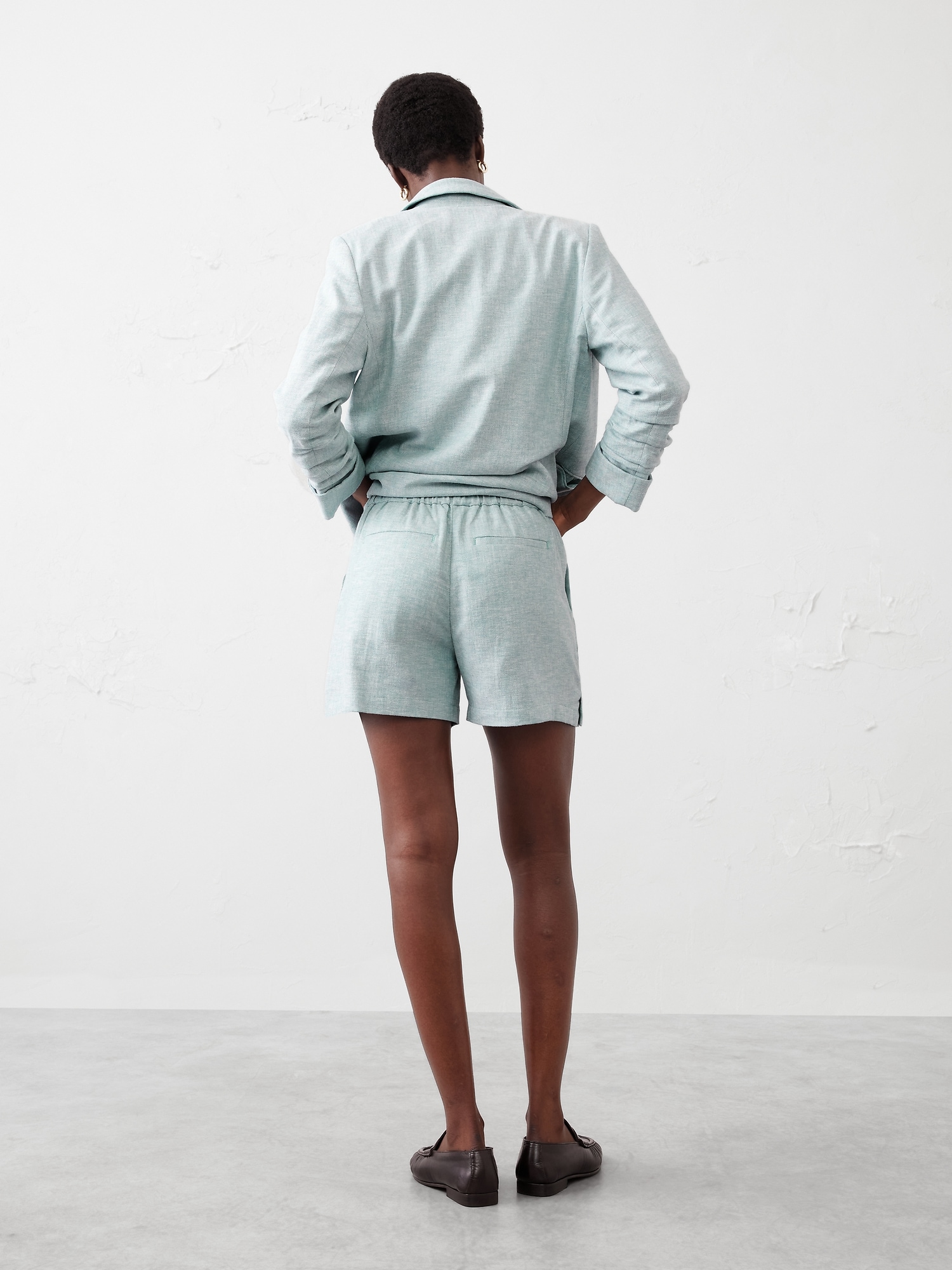 Linen-Blend Herringbone E-Waist Short