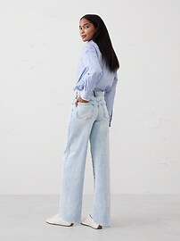 Straight High-Rise Jean