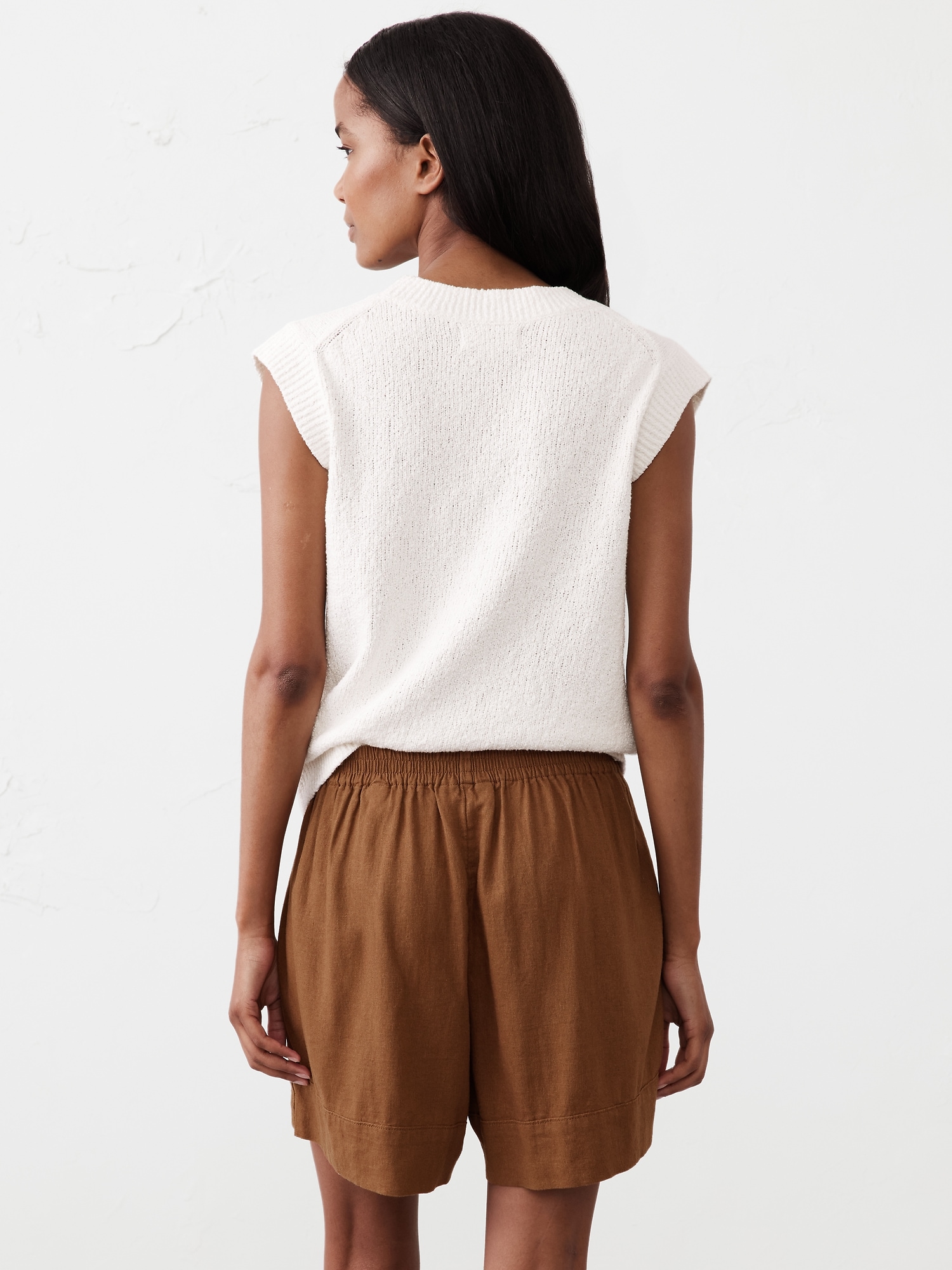 Linen-Blend Pull-On Short
