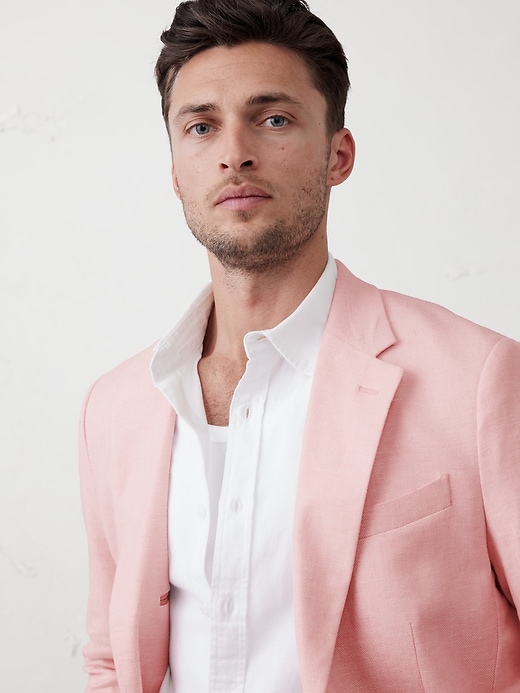 Tailored-Fit Linen-Blend Herringbone Suit Jacket