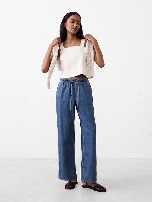 Taper Mid-Rise Summerweight Jean