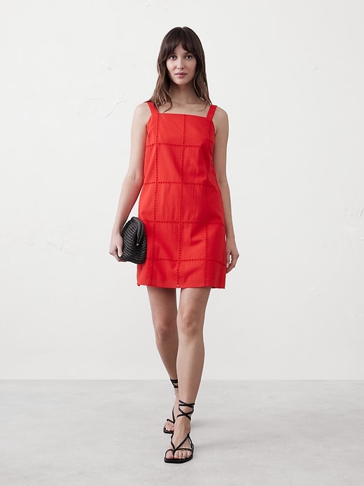 banana republic factory red dress This poplin cross-back midi dress from Banana Republic Factory is one of  those easy pieces that feels a little special. I paired it with a mini  woven bag and kitten heel sandals