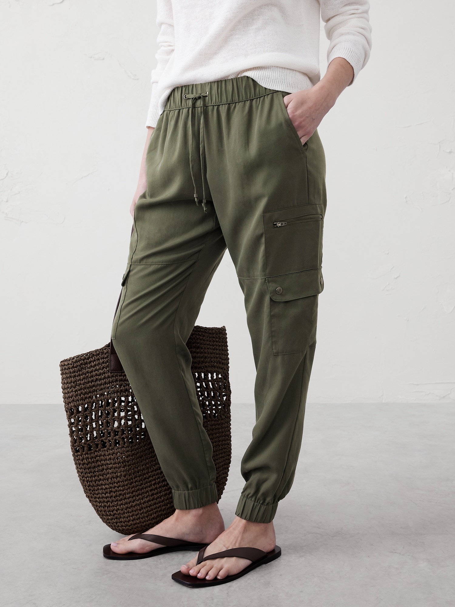 Image number 4 showing, TENCEL™ Cargo Jogger