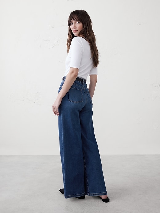 High-Rise Wide-Leg Jean