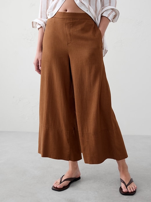 Wide-Leg Linen-Blend Cropped Pull-On Pant