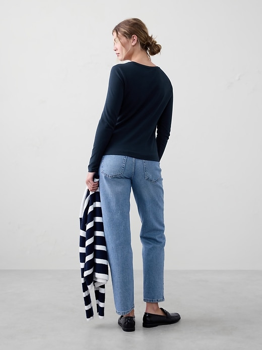 Timeless Long-Sleeve Crew-Neck T-Shirt