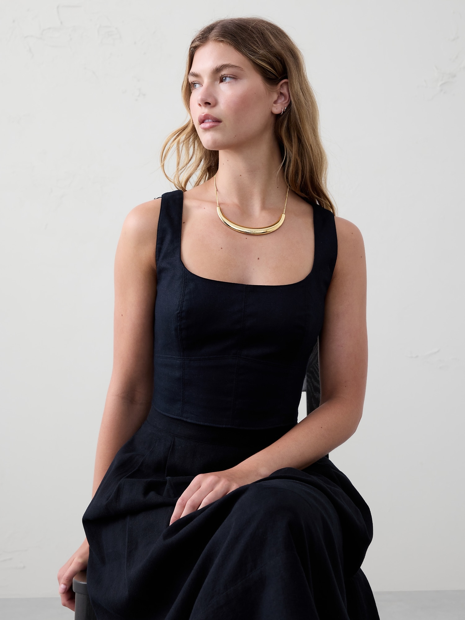 Image number 2 showing, Modern Arc Necklace