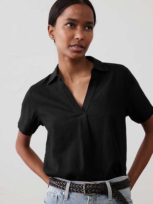 Linen-Blend Collared Top