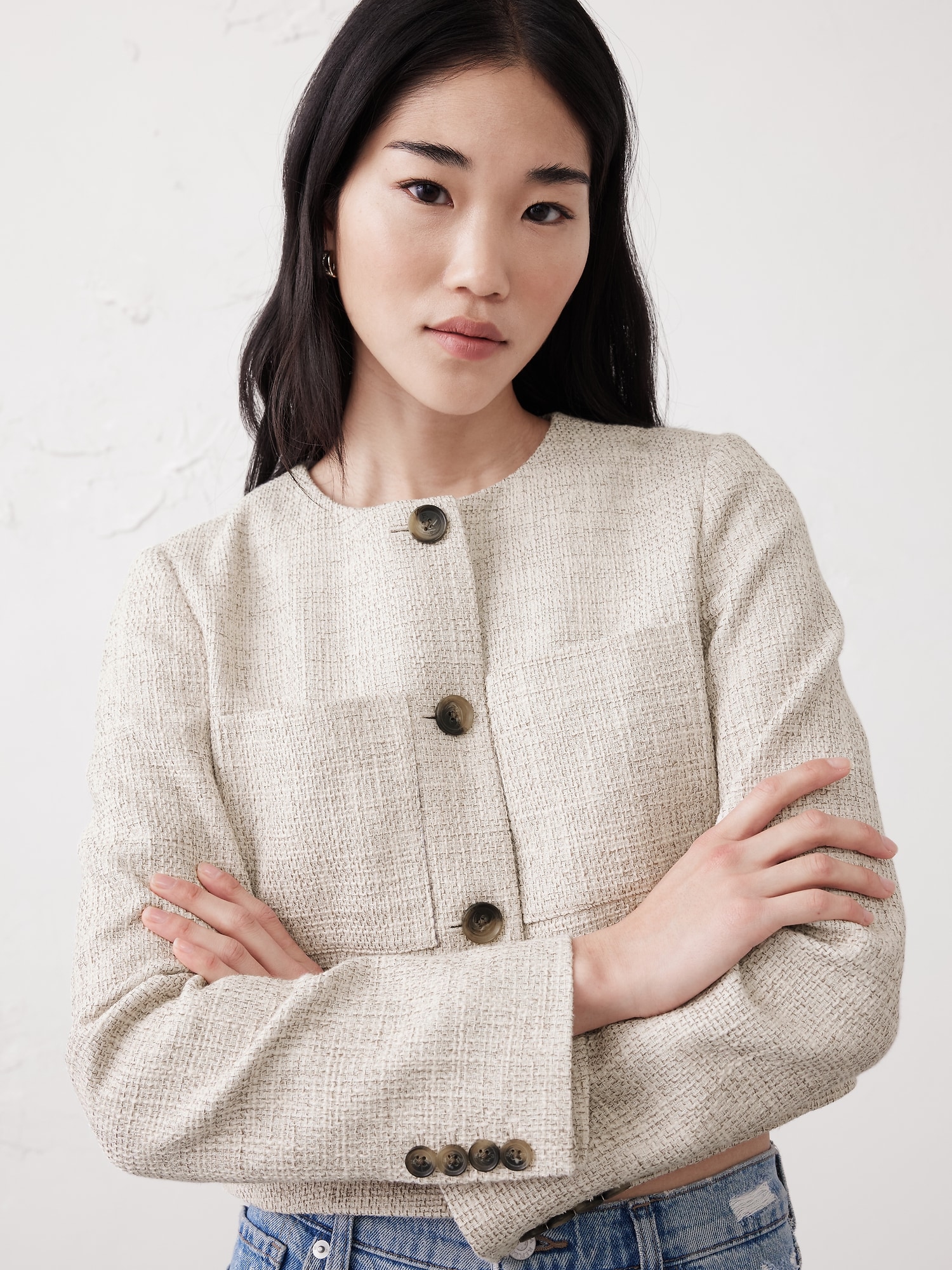 Collarless Cropped Jacket