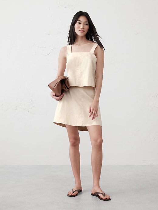 Linen-Blend Boxy Topstitch Tank | Banana Republic Factory