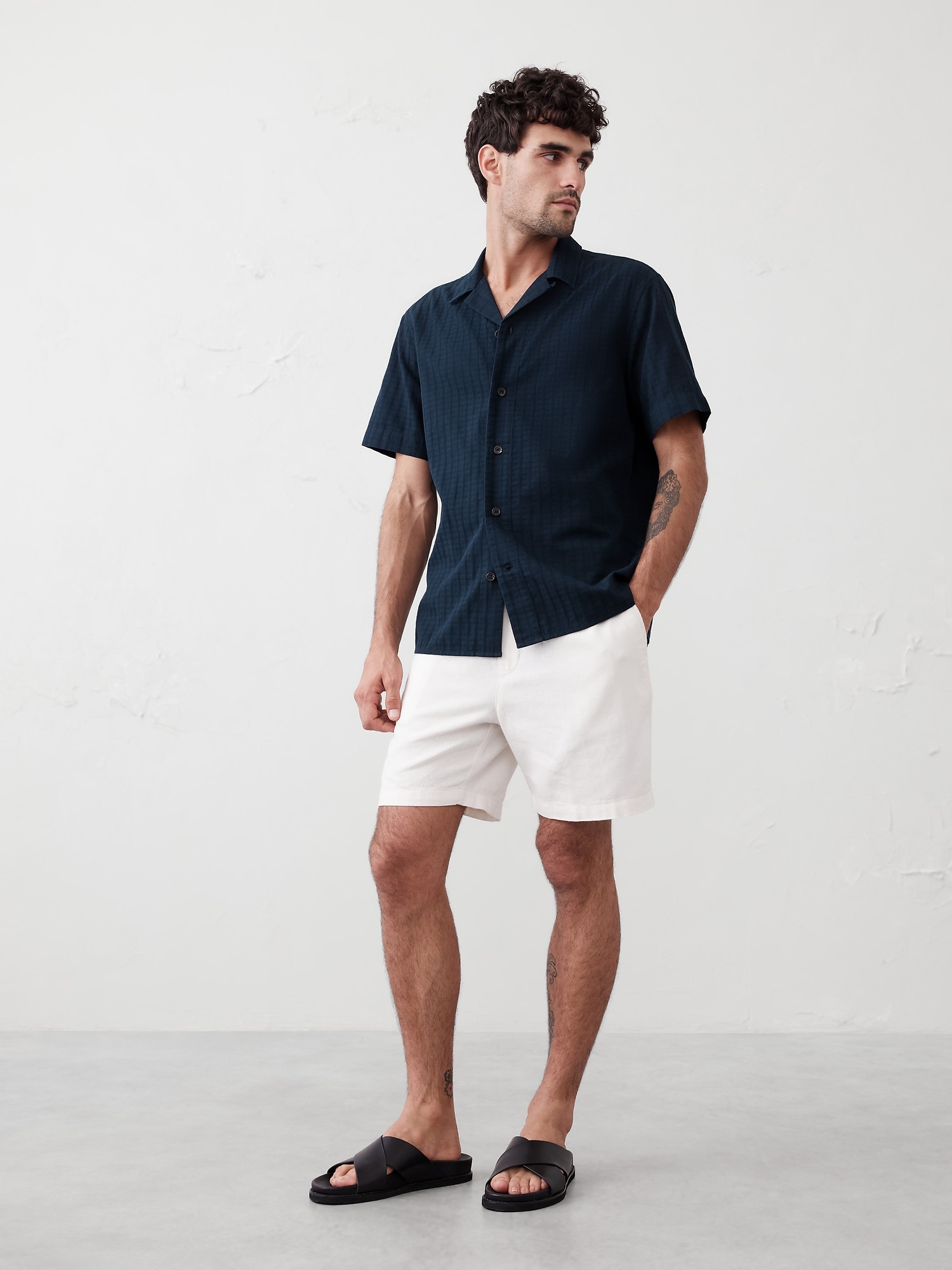 Standard Fit Textured Resort Shirt - Blue