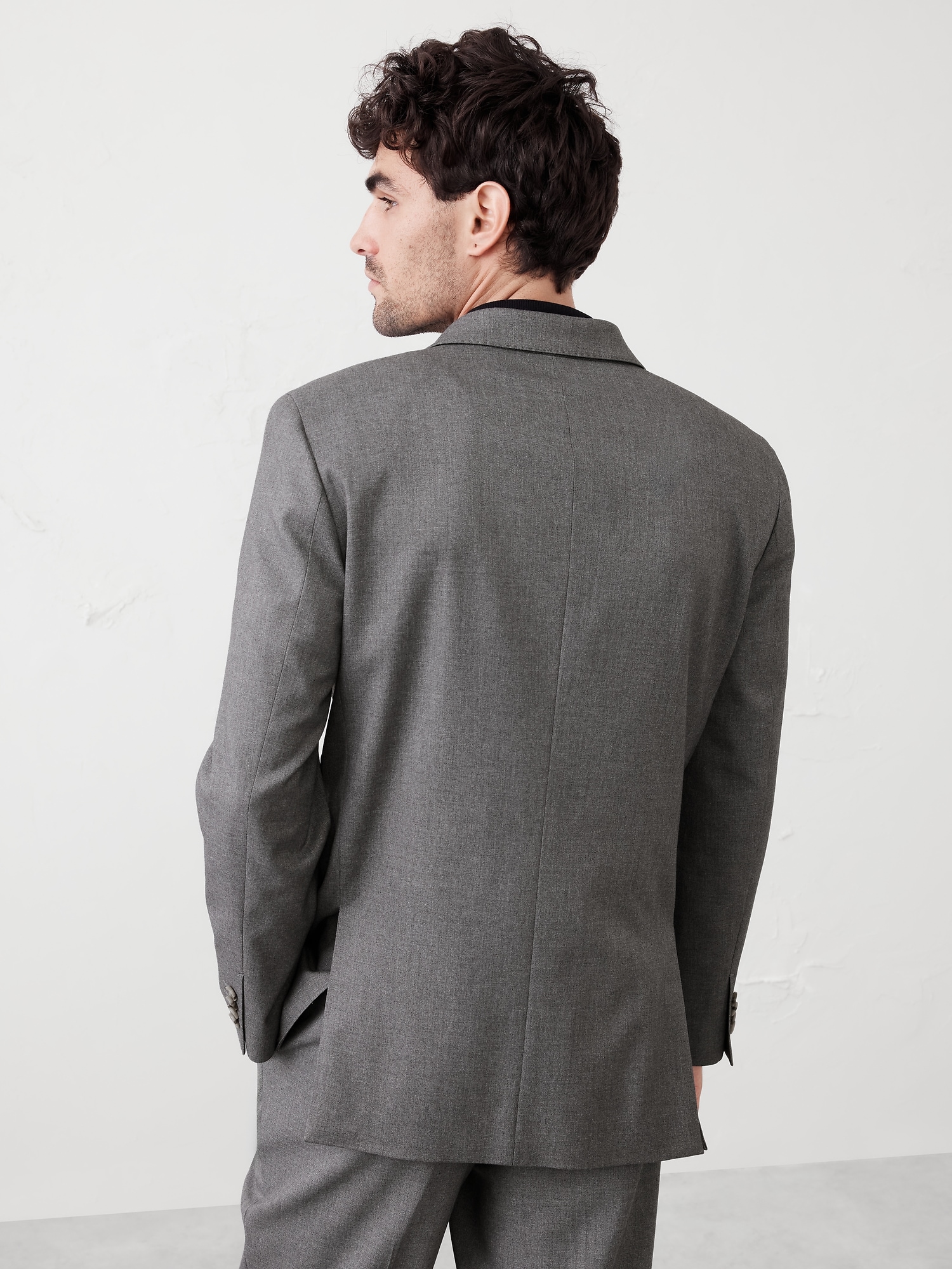 Modern Classic Plain Weave Suit Jacket