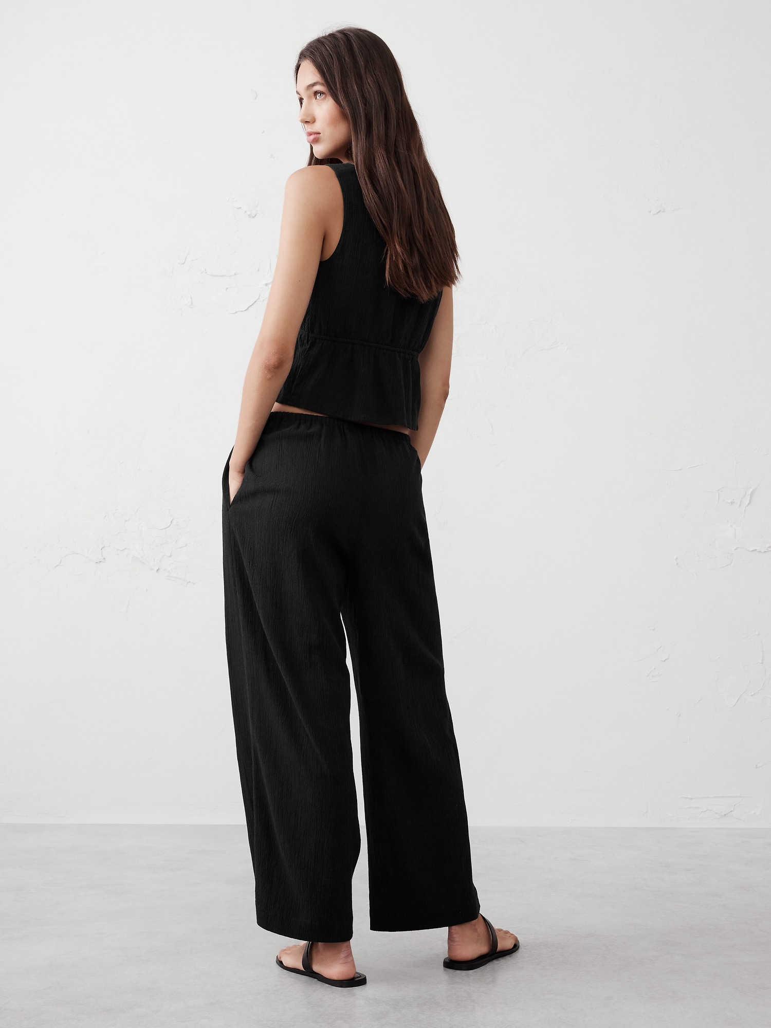 Wide-Leg Crinkle Pull-On Pant
