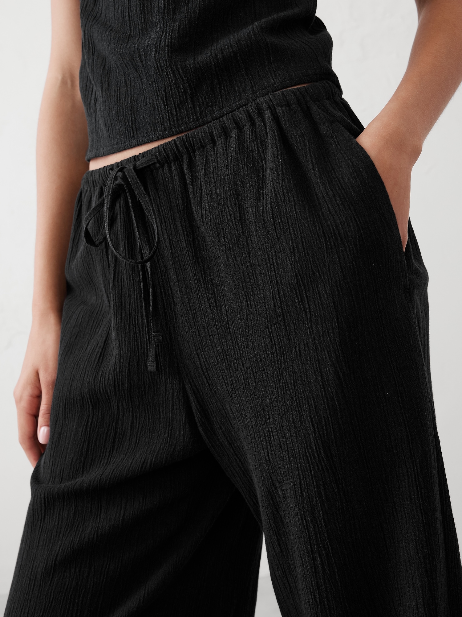 Wide-Leg Crinkle Pull-On Pant