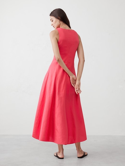 Linen-Blend Seamed Midi Dress