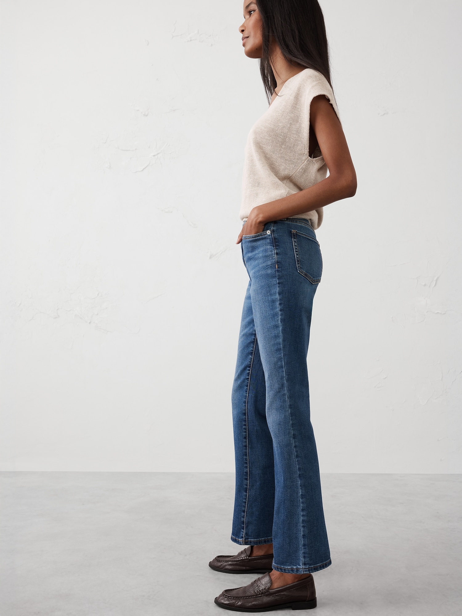 Kick Flare Mid-Rise Jean