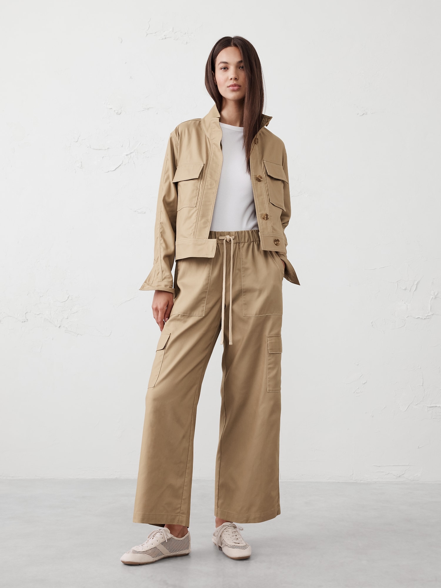 Wide-Leg High-Rise Cargo Pull-On Pant