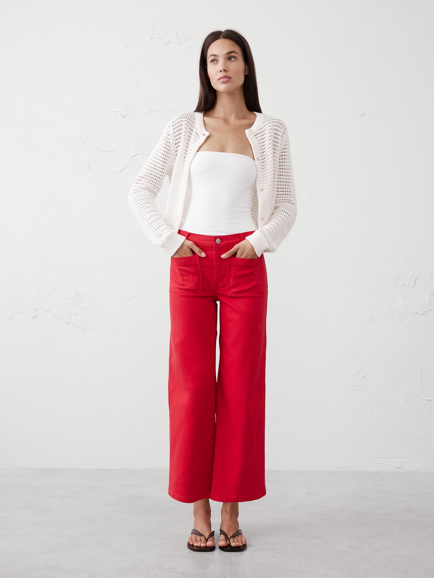 Wide-Leg High-Rise Cropped Jean
