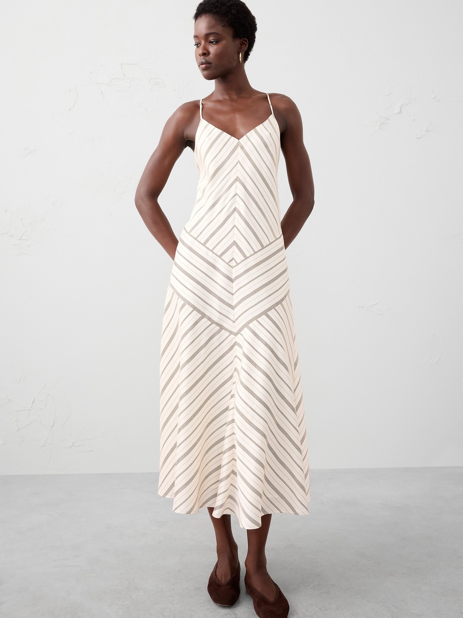 Image number 1 showing, Strappy V-Panel Midi Dress