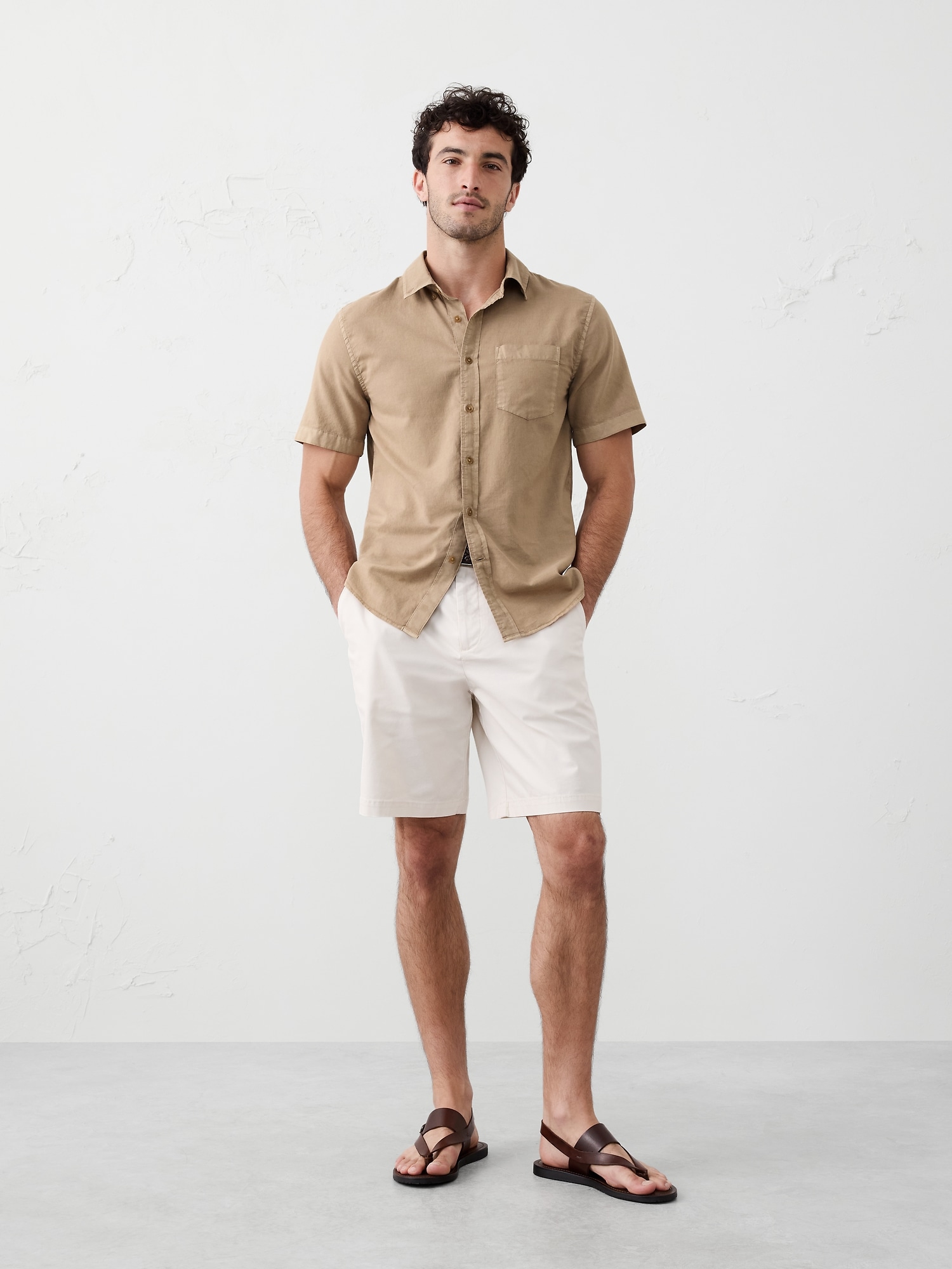 Standard Fit Summerweight Shirt
