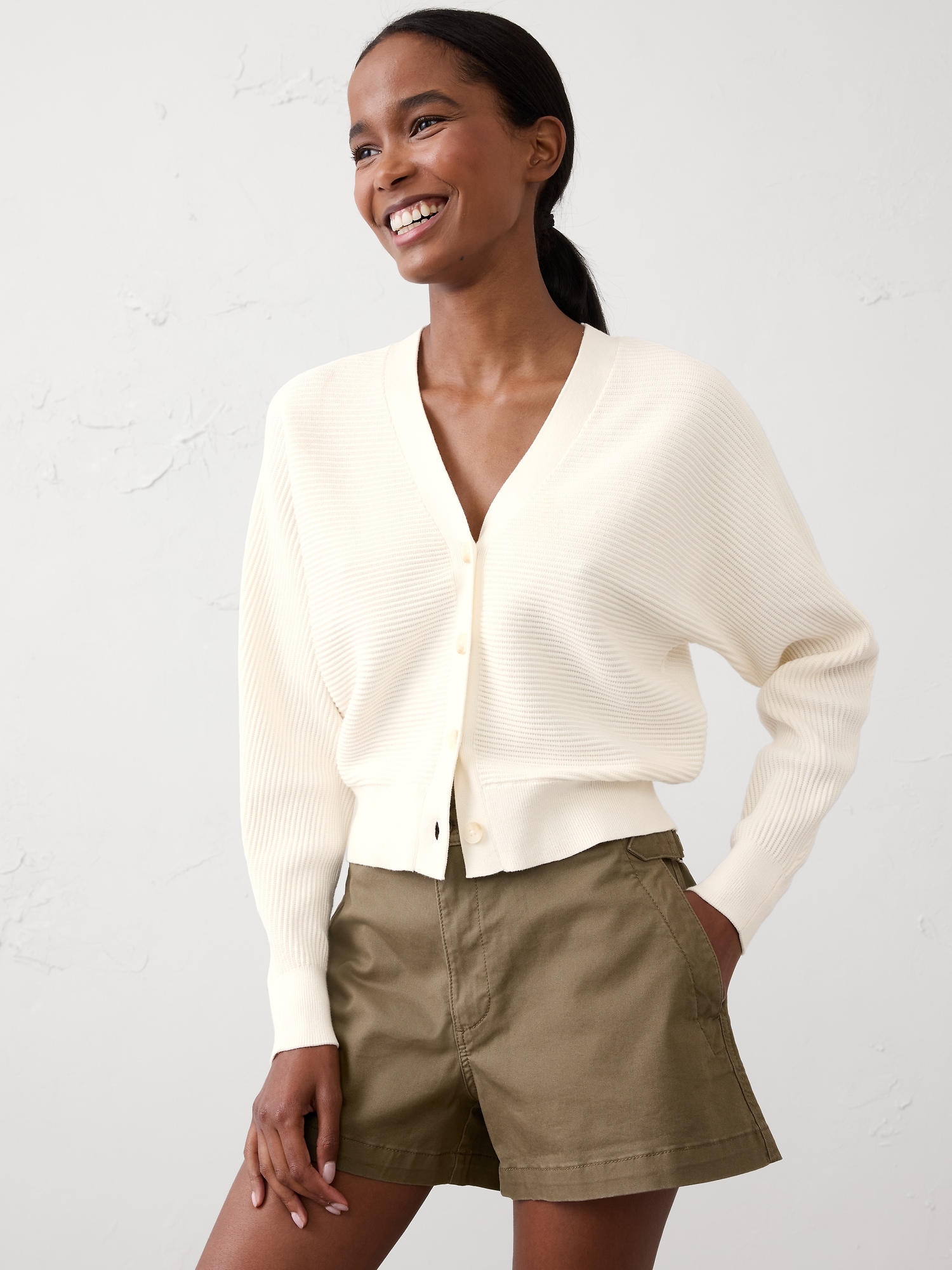 Horizontal Ribbed Cardigan - White