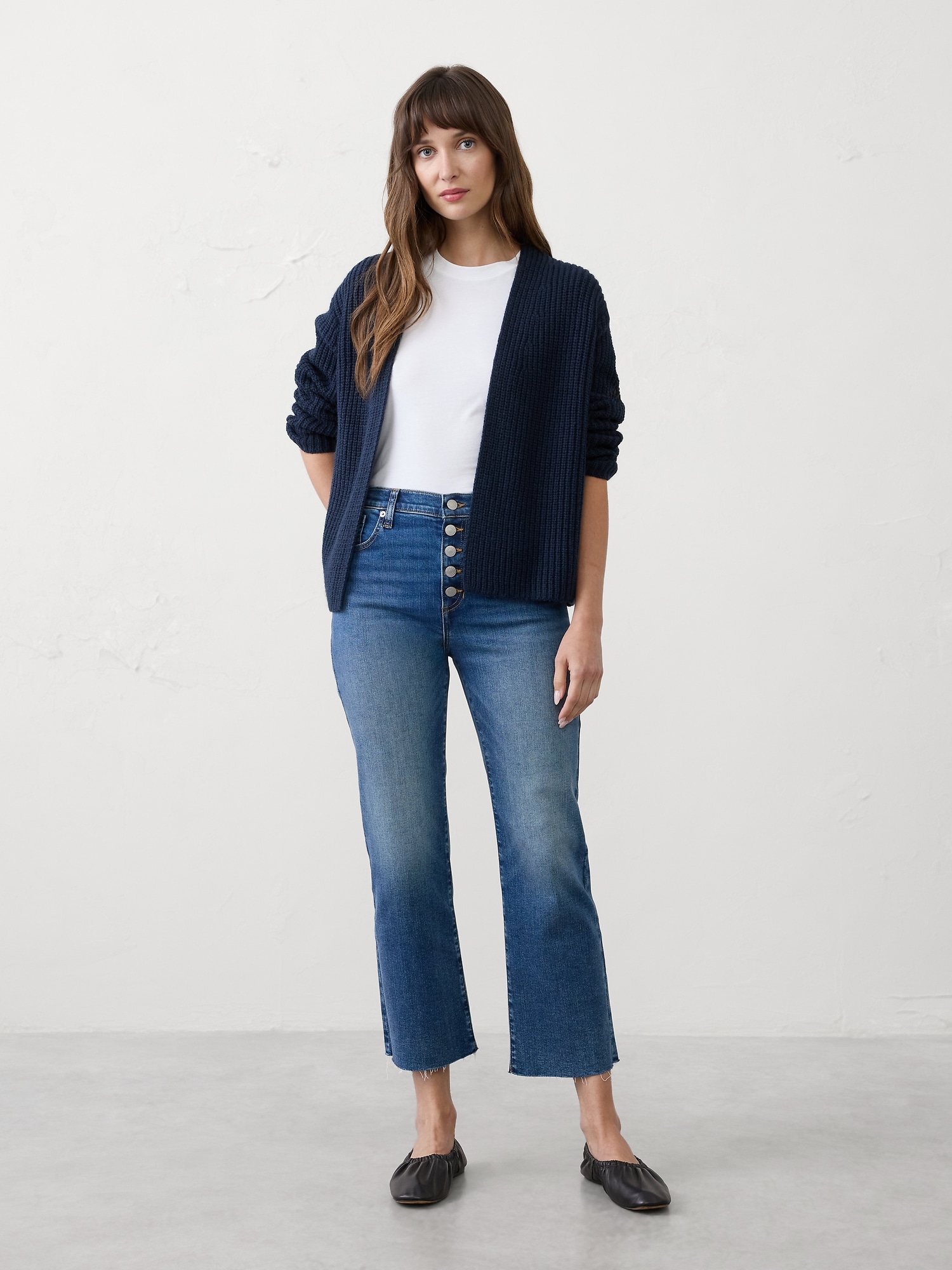 Kick Flare High-Rise Cropped Jean - Medium Wash