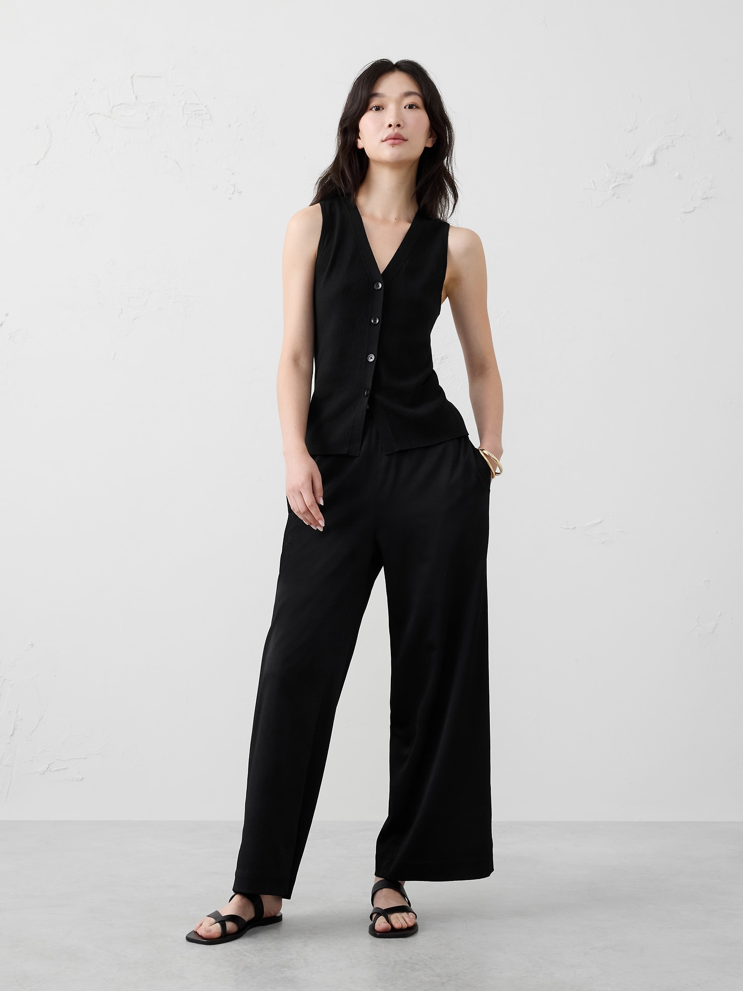 Racer-Back Sweater Vest - Black
