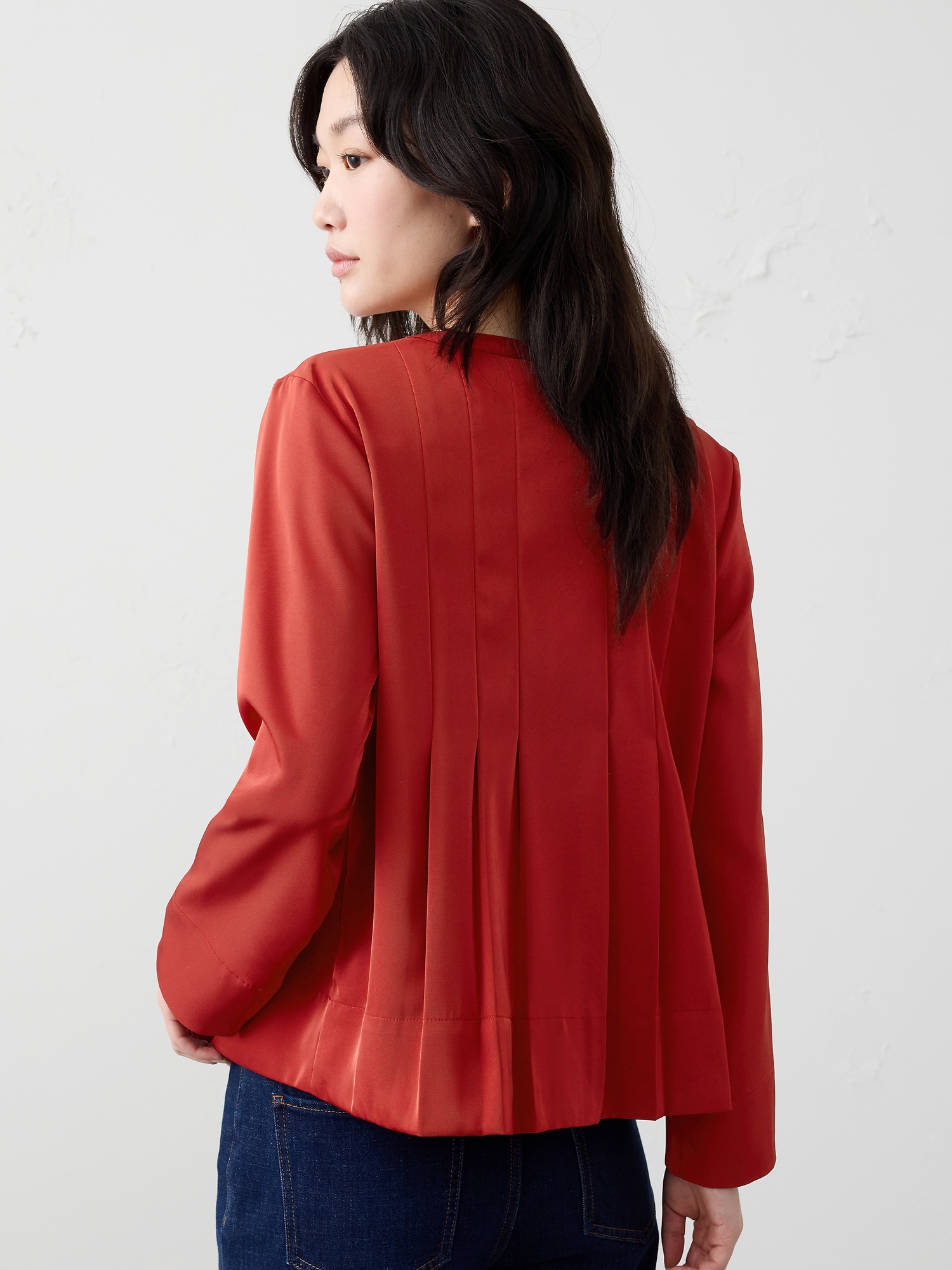Image number 2 showing, PLEATED SWING TOP