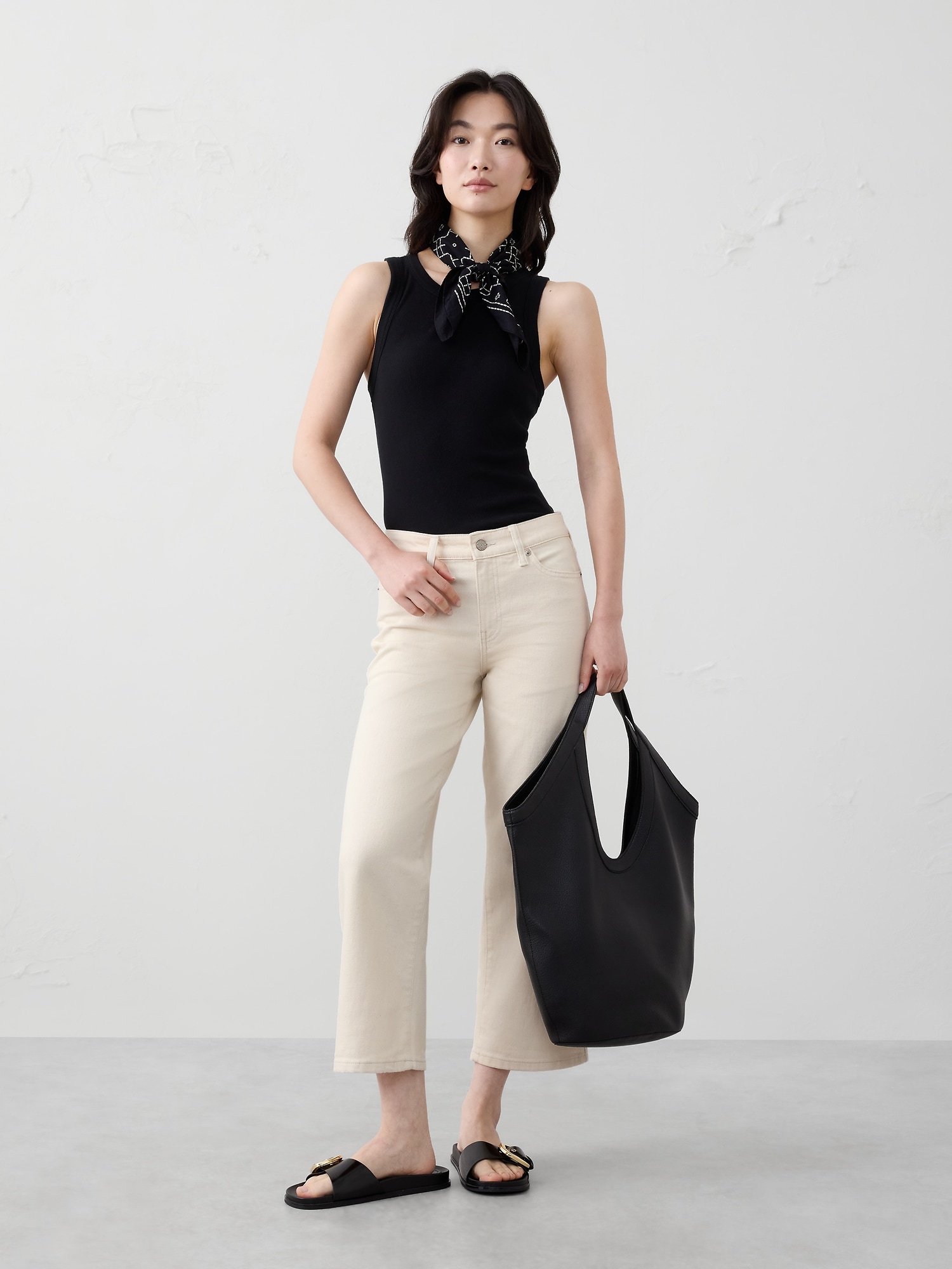 Straight Mid-Rise Cropped Jean - Beige