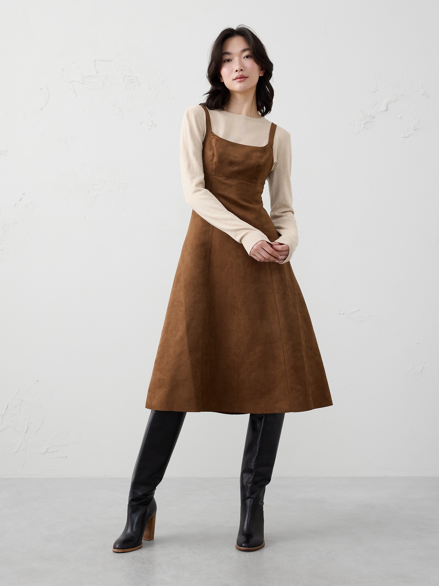 VEGAN SUEDE STRAPPY MIDI DRESS - Brown