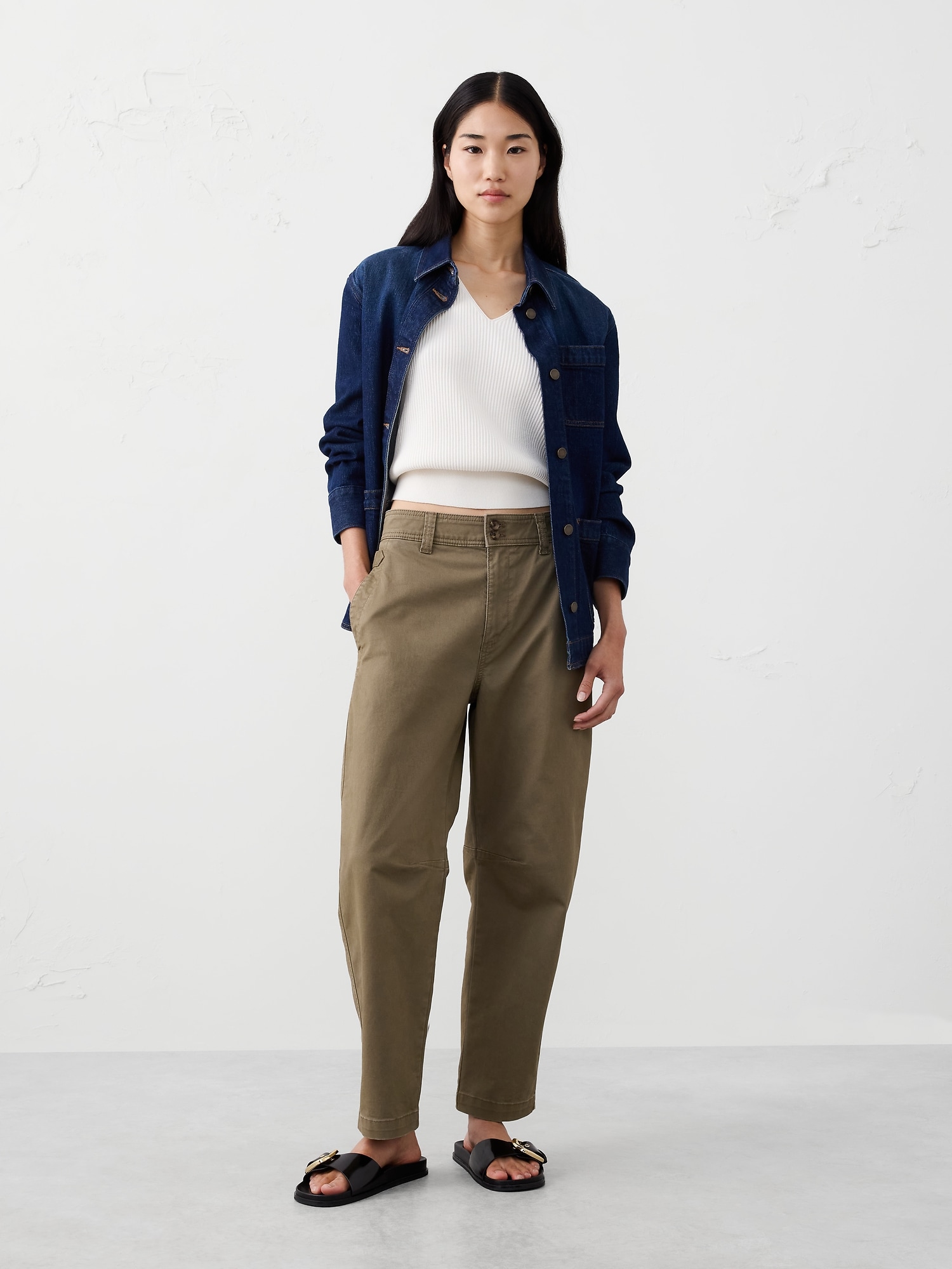 Image number 1 showing, Barrel High-Rise Chino