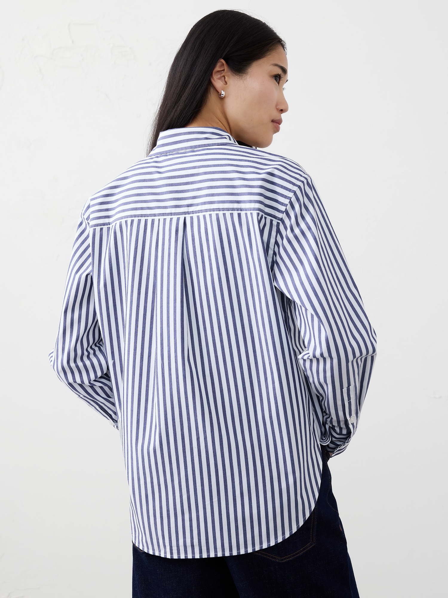 Image number 2 showing, Classic Poplin Shirt