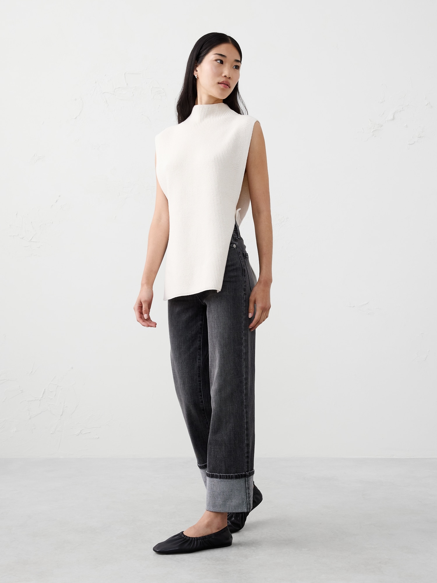 SWEATER BIB PONCHO