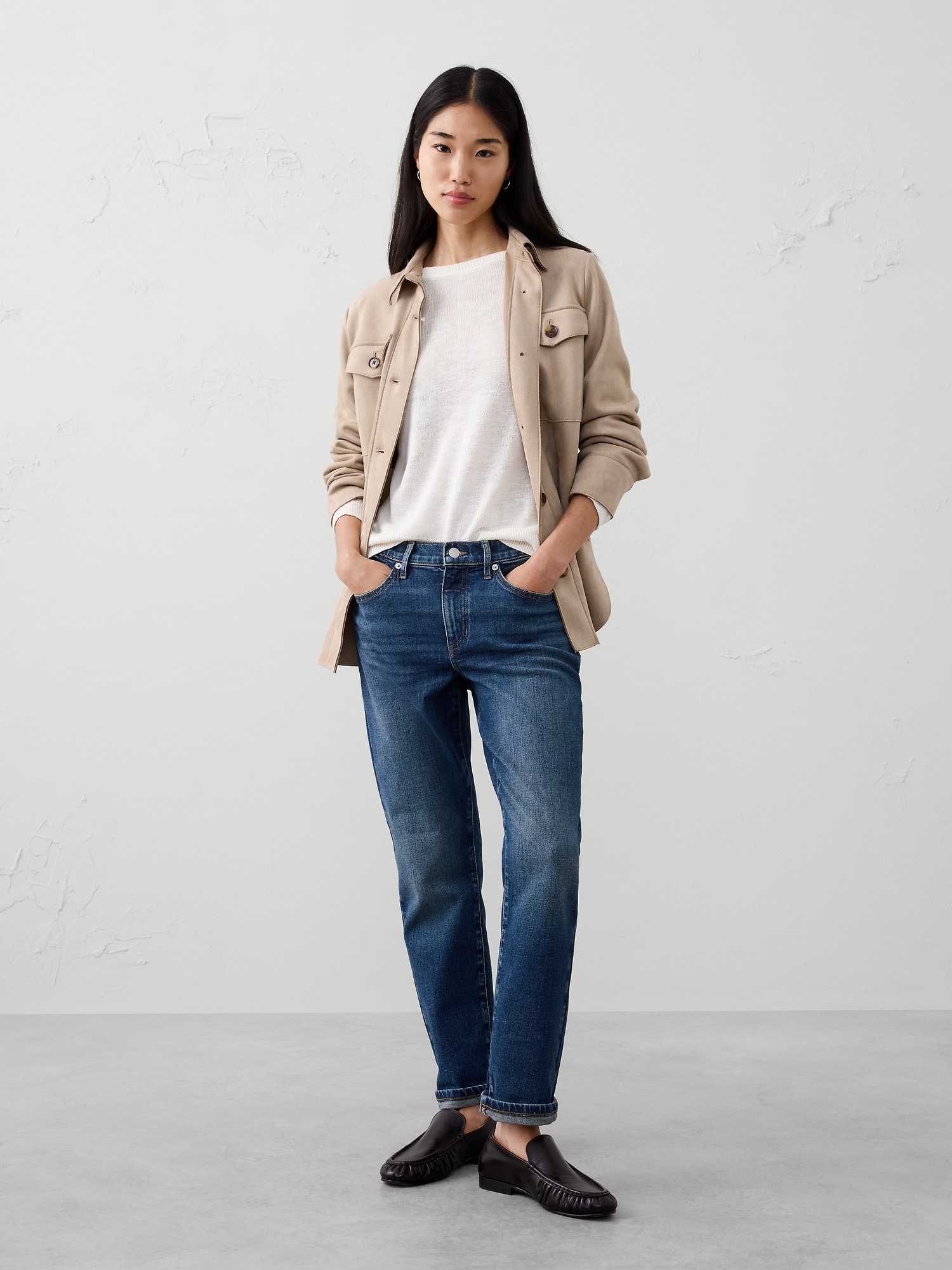GIRLFRIEND MID-RISE JEAN - Dark Wash