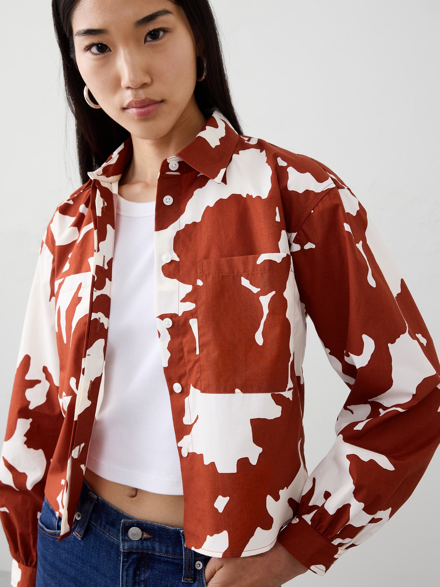 Image number 3 showing, CROPPED DOUBLE POCKET SHIRT
