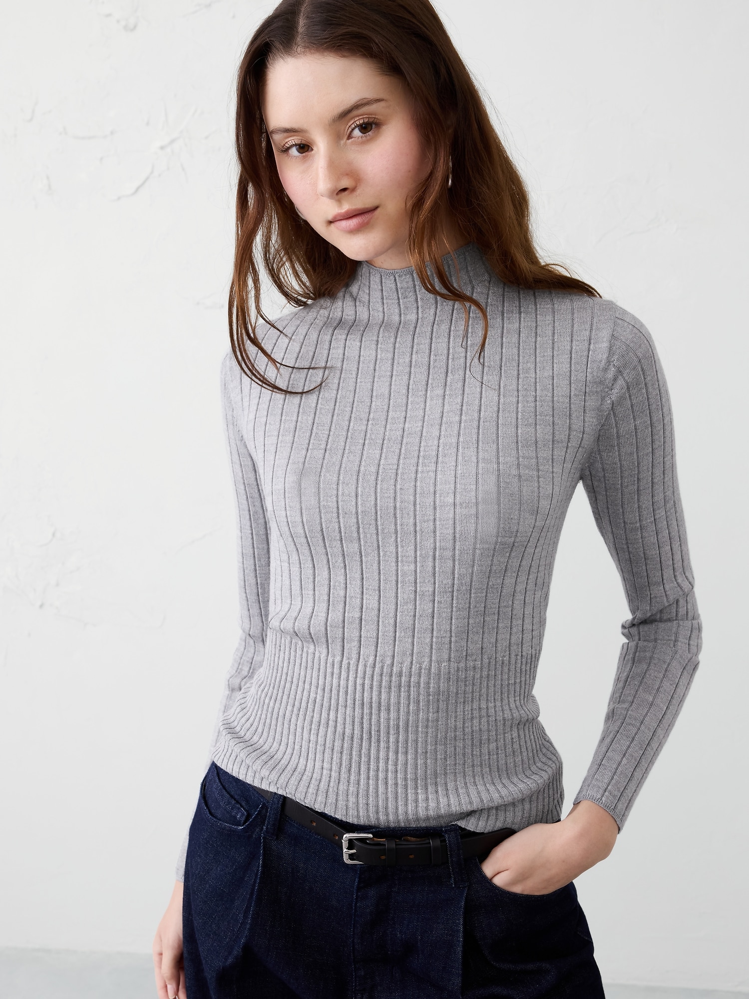 MERINO WOOL RIBBED SWEATER - Heather Gray
